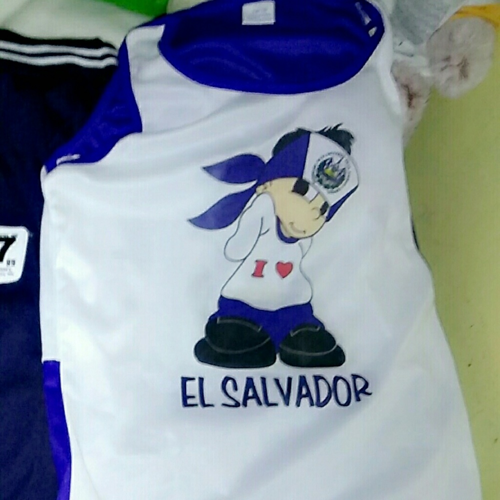 El Salvador tank